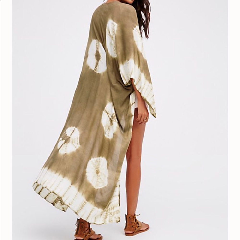 Free people tie dye kimono